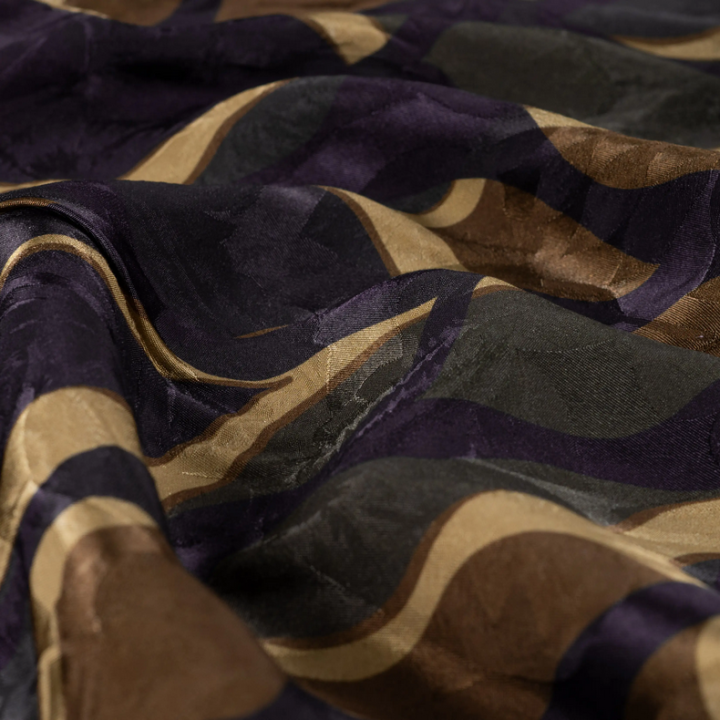 Tissu satin de viscose motif abstrait – Chocolat
