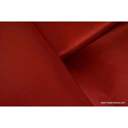 Satin duchesse polyester rouge