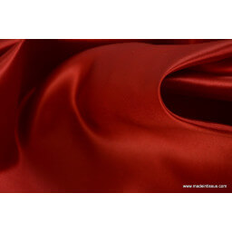 Satin duchesse polyester rouge