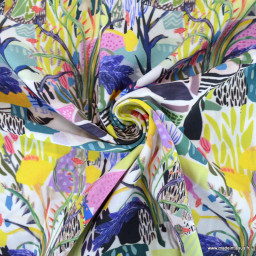 1 coupon de 59cm -  Tissu Viscose graphique coloris bleu, jaune et rose