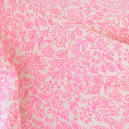 Tissu double gaze Alma motif fleurs roses fond blanc - oeko tex