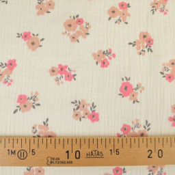 Tissu double gaze de coton Molisa fleurs rose fond écru