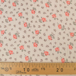 Tissu double gaze de coton Olympe fleurs rose fond latté