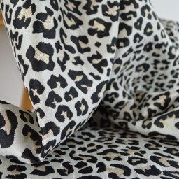 Tissu jacquard Habillement Leopard Lurex beige et Noir