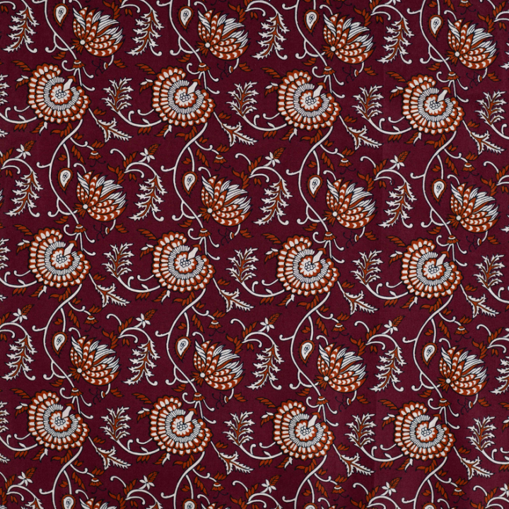 Tissu indien en voile de coton Ishvarin – Motif floral fond Cognac