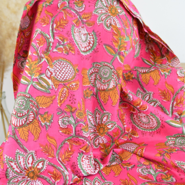 Tissu Indien Block Print Aniray fond rose - kalamkari