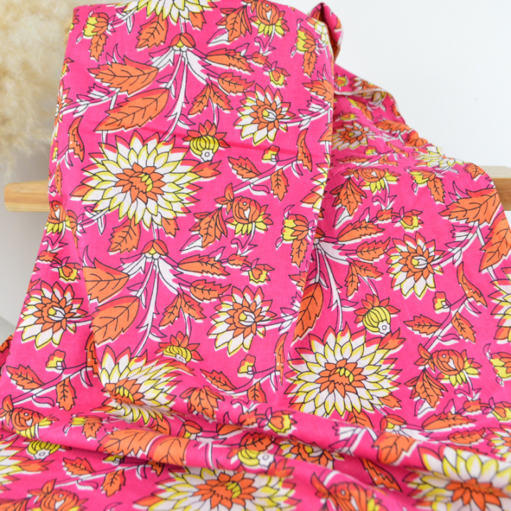 Tissu Indien Block Print Ilanth fond fuchsia - kalamkari