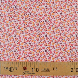 Tissu imperméable Caseille type ciré de pluie motif fleurs fond rose