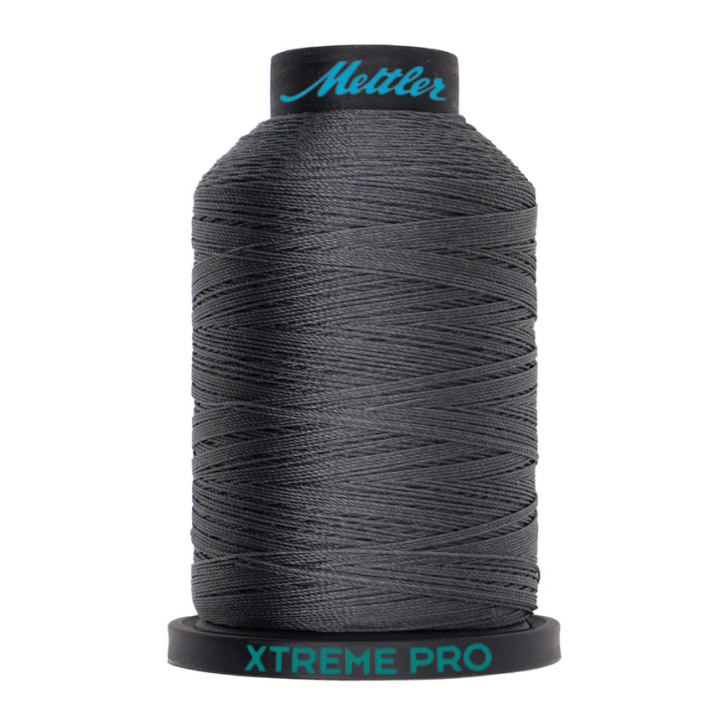 Fils à coudre Xtreme Pro gris foncé - FIL EXTERIEUR RESISTANT AUX UVs ET HYDROFUGÉ - Amann Mettler