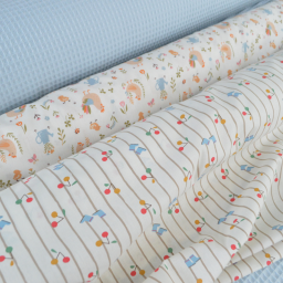 Tissu cretonne coton Patati motif cerises et bottes fond à rayures - OEKO TEX