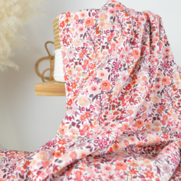 Tissu jersey côtelé motif fleurs automnales roses
