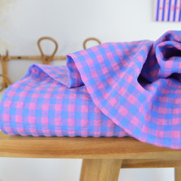 Tissu seersucker Vichy grands carreaux Bleu cobalt et rose