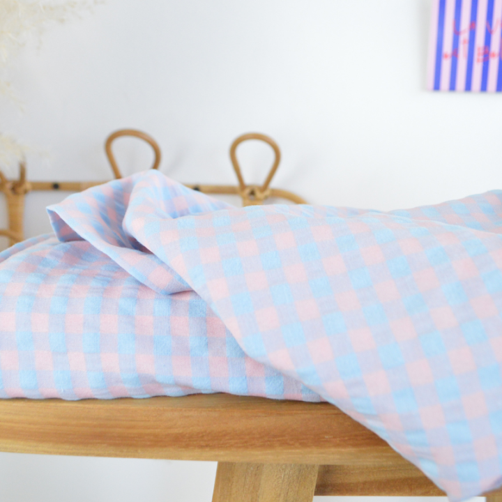 Tissu seersucker Vichy grands carreaux Bleu et rose