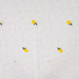 Tissu broderie anglaise brodé citrons jaunes fond blanc