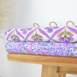Tissu Block print Indien Pushkar – Motif fleurs fond rose