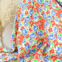 Tissu Cretonne de Coton Odalie motif fleurs rouges et bleues
