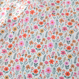 Tissu Cretonne de Coton Maddy motif fleurs roses fond écru