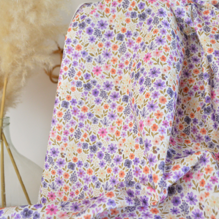 Tissu cretonne coton Rozenn motif fleurs violettes -  OEKO TEX