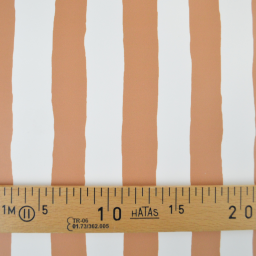 Tissu imperméable type ciré à rayures larges Camel et blanches