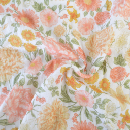 Tissu double gaze de coton Elisabeth motif fleurs tons roses et Abricot