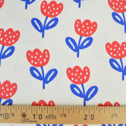 Tissu popeline de coton Poppy – motif tulipes rouges et bleues