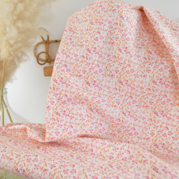 Tissu popeline de coton Poppy – motif Rayures et fleurs roses