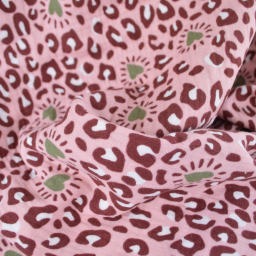 Tissu double gaze motif léopard et coeurs fond rose - OEKO TEX