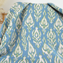 Tissu canva Basuki type canvas motif Ikat bleu et lin