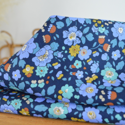 Tissu Liberty of London - Betsy Meadow bleu marine
