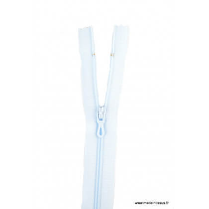 Fermeture éclair en nylon. H 10 cm. col 501 Bleu Azur