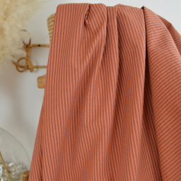 Tissu seersucker à rayures fines - Caramel et Aubergine