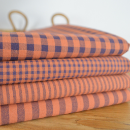 Tissu seersucker Vichy grands carreaux Caramel et Aubergine - OEKO TEX