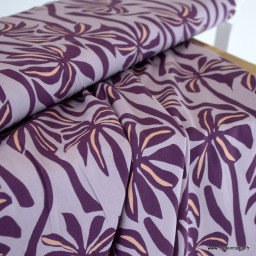 1 coupon de 110 cm de Tissu Viscose motif palmiers exotiques fond purple