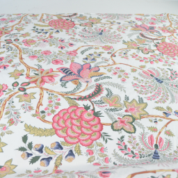 Tissu coton Palopa XXL motif fleurs Indiennes roses fond blanc