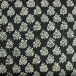 Tissu Indien Block Print Bhujodi fond noir
