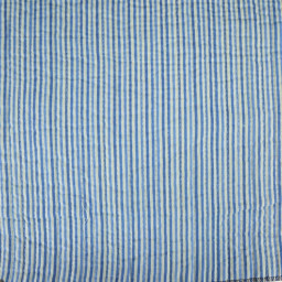 Coton matelassée Kavy motif fleurs Indienne fond bleu