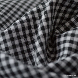 Tissu vichy petits carreaux coton NOIR  .x1m