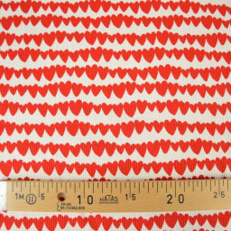 Tissu jersey côtelé bio motif coeurs rouges fond naturel - Poppy fabrics