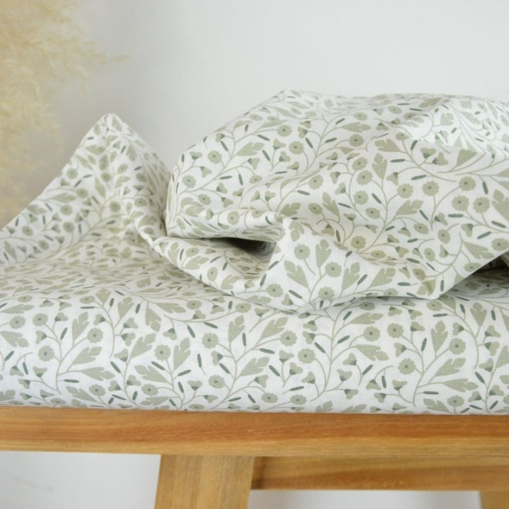 Tissu Popeline de coton motif branches de fleurs fond blanc cassé - OEKO TEX