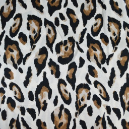 Tissu satin de viscose motif Léopard fond blanc cassé