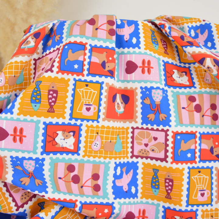 Tissu cretonne coton imprimé timbres animaux – OEKO TEX