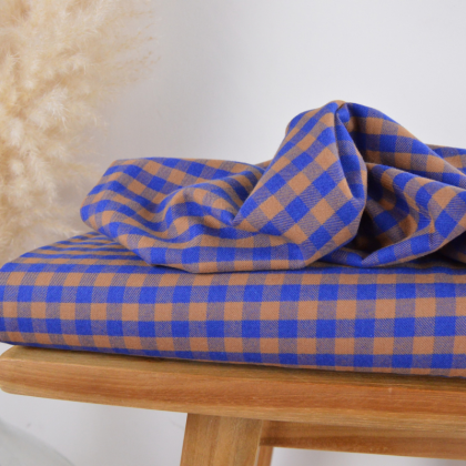 Flanelle douce motif Vichy carreaux - Cobalt et caramel