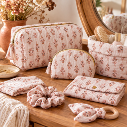 Tissu double gaze de coton Kandira motif fleurs camel fond latté