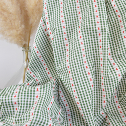 Tissu cretonne coton de Noël Epinette motif carreaux verts et sapins - Okeo tex