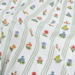 Tissu Borie en coton motif fleurs et rayures amande fond blanc - OEKO TEX