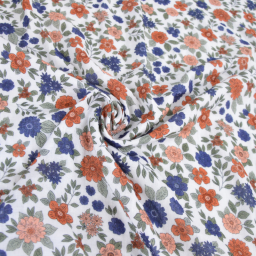 Double gaze marion motifs fleurs bleues fond blanc - exclusivité made in tissus