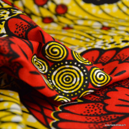 Tissu wax coton Ayana motif grandes fleurs rouges et jaunes