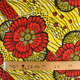 Tissu wax coton Ayana motif grandes fleurs rouges et jaunes