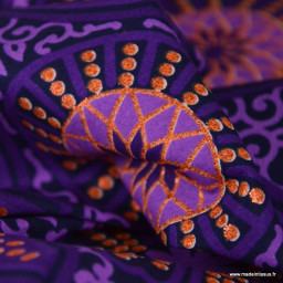Tissu wax coton Sura motifs graphiques violets et foil cuivré