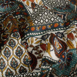 Tissu satin de viscose Jaipur – Patchwork fleuri bleu pétrole